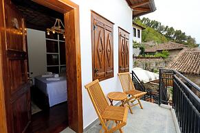 Oda e Gurit Boutique Hotel