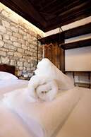 Oda e Gurit Boutique Hotel