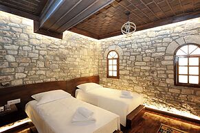 Oda e Gurit Boutique Hotel