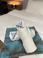 Skyport Hotel