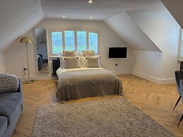 Idyllic Studio in Tenterden