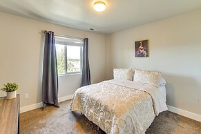Panoramic Views: Spacious Home in Cedar City!