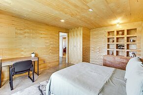 Panoramic Views: Spacious Home in Cedar City!