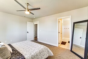 Panoramic Views: Spacious Home in Cedar City!