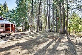 < 2 Mi to Trinity Lake: Norcal Getaway w/ BBQ