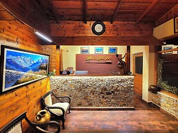 Yak and Yeti Inn