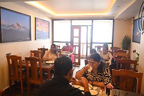 Hotel Golden Potala