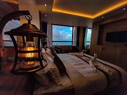 Hotel Golden Potala