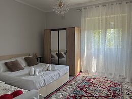 S.R. Guesthouse