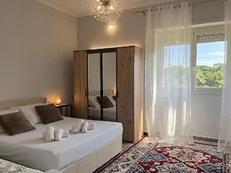 S.R. Guesthouse