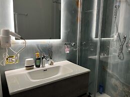 S.R. Guesthouse