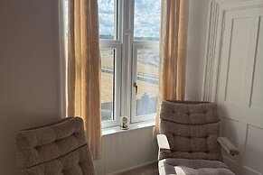 Strathlene House Retreat - 5 Bedrooms