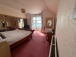 Strathlene House Retreat - 5 Bedrooms