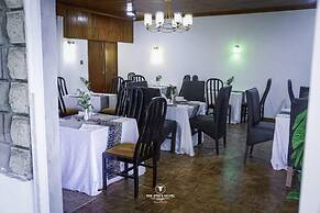 4 Tee's Hotel Rongai