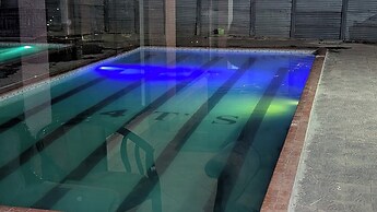 4 Tee's Hotel Rongai
