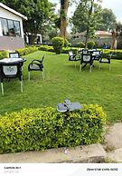 4 Tee's Hotel Rongai