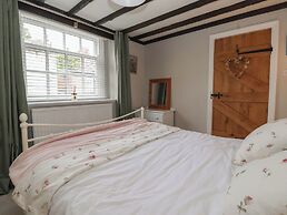 Maple Tree Cottage