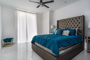 Ocean Pearl House