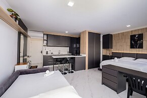 High Standard Studio on the Sand in Floripa Irb205