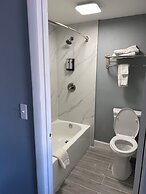 Airport Motor Inn