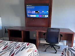 Airport Motor Inn