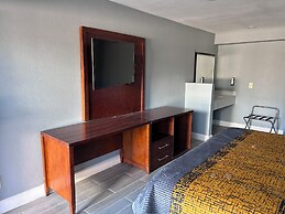 Airport Motor Inn