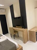Adar Hotel