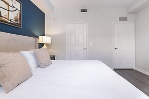 Miramar Apartments By Landing