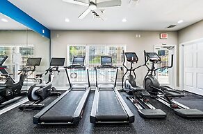 Landing Apartments - Eureka