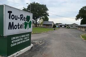 Tourest Motel