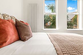 Wisteria Way - From 200 Per Night