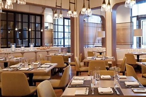 Residence at the Four Seasons