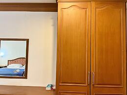 Naya Park View Hotel