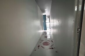 Sunshiny-BB Hostel near Punnavithi BTS station