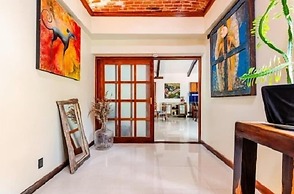 Villa con Piscina y Acceso a Laguna Yalkú, Akumal