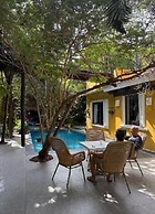 Villa con Piscina y Acceso a Laguna Yalkú, Akumal
