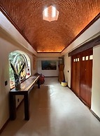 Villa con Piscina y Acceso a Laguna Yalkú, Akumal