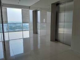 Mitra Room Nature Majestic