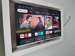 Mitra Room Nature Majestic