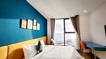 Aura Apartment