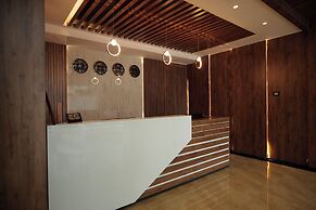 Crescent International Hotel