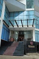 Crescent International Hotel