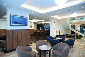Crescent International Hotel