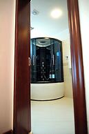 Crescent International Hotel