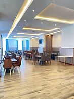Crescent International Hotel