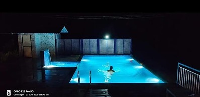 De Orchid Resort