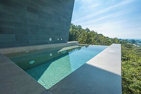 Pool Villa Gym & Ocean Views V111