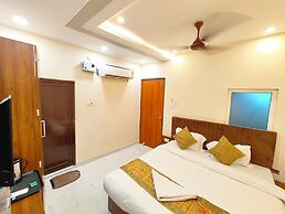 Hotel BN&K Grand Varanasi