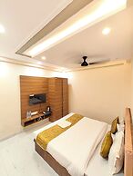 Hotel BN&K Grand Varanasi