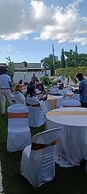 Osiligi White Resort
